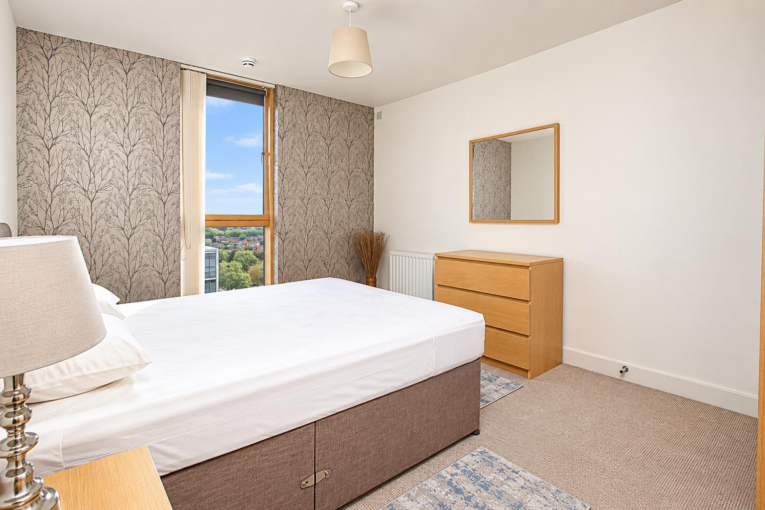 315 South Row, Milton Keynes